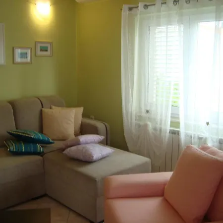 Apartment Eja *