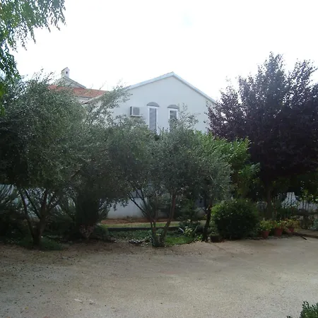 Apartment Eja *
