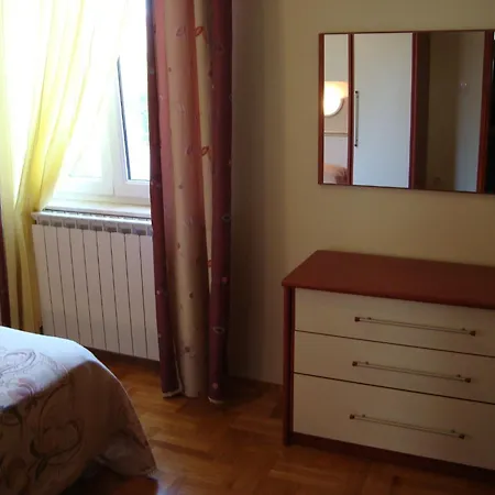 Apartment Eja *