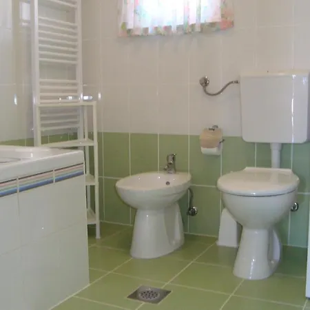 Apartman Eja *