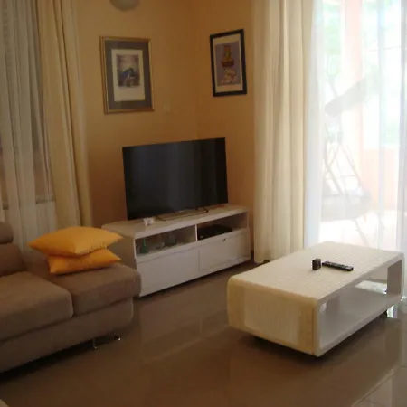 Apartman Eja Zára