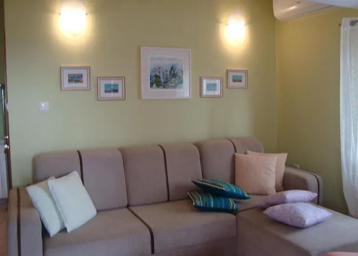 Eja Διαμέρισμα *