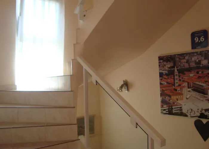 Διαμέρισμα Eja *